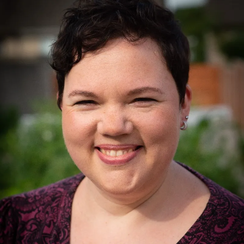 Photo of Dr. Tabea De Wille